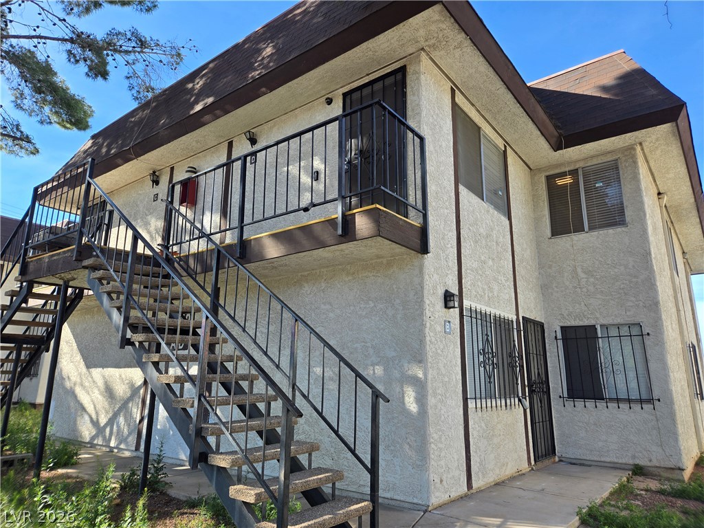 4348 Tara Avenue D Property Photo 1