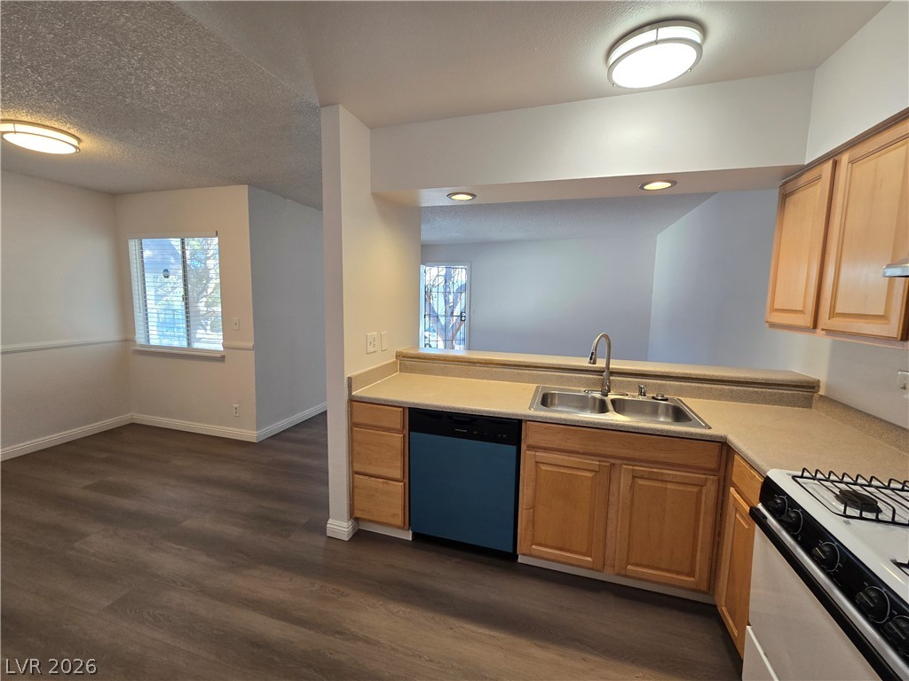 4348 Tara Avenue D Property Photo 12