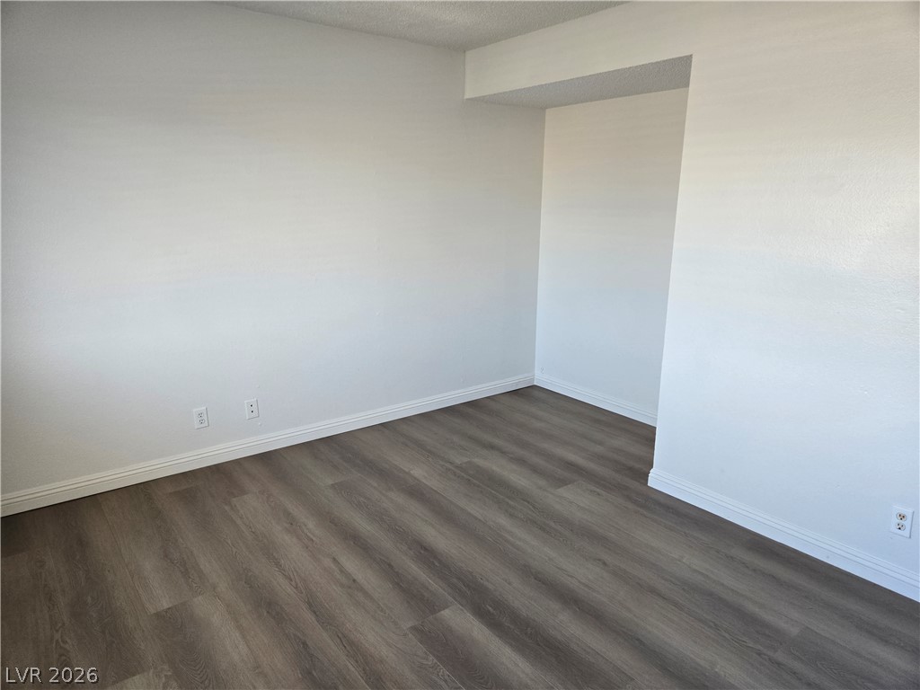 4348 Tara Avenue D Property Photo 20