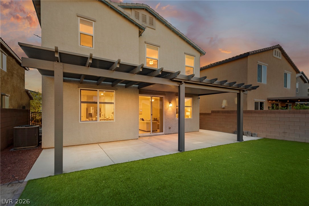 372 Soubrette Court Property Photo 44