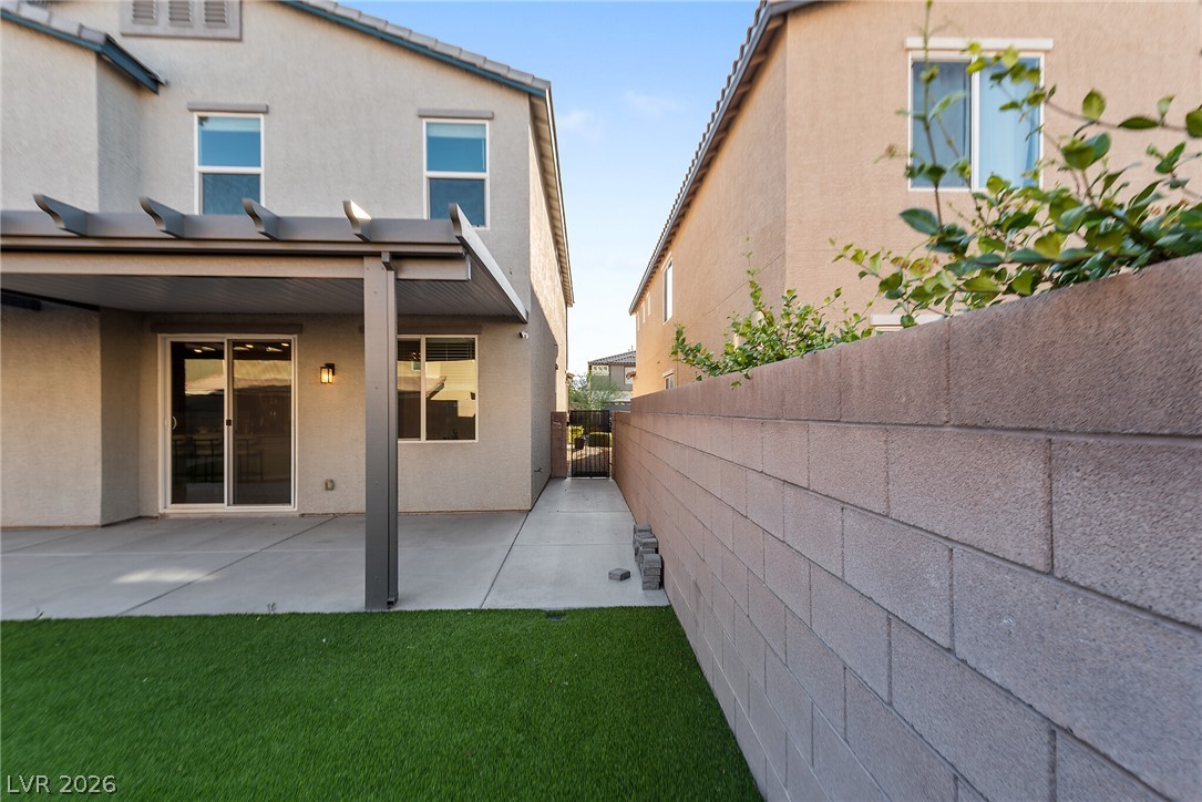 372 Soubrette Court Property Photo 47