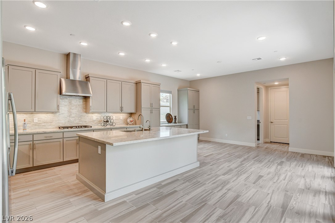 10885 Crimson Cliffs Avenue Property Photo 7