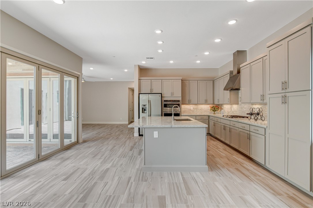 10885 Crimson Cliffs Avenue Property Photo 10