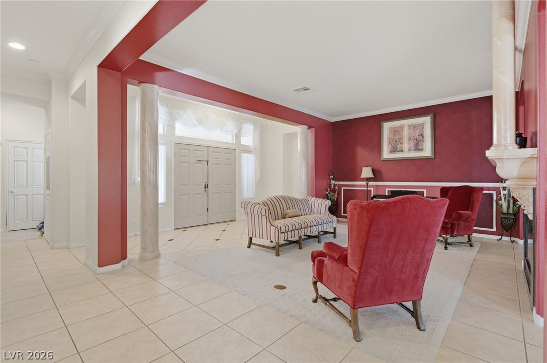 6524 Black Oaks Street Property Photo 7
