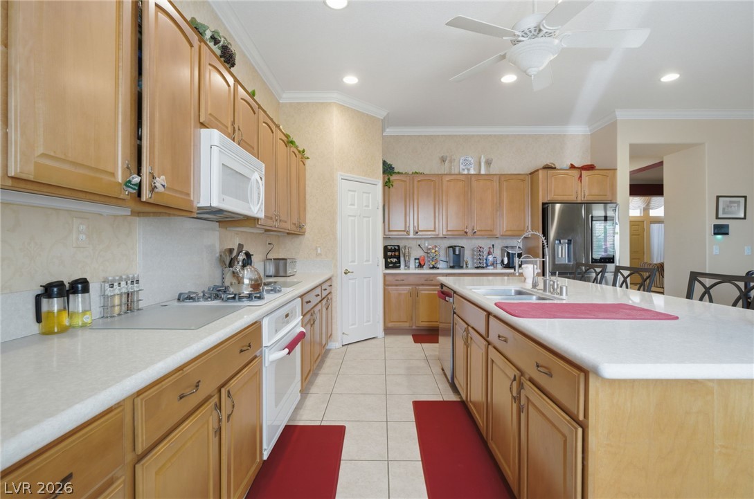 6524 Black Oaks Street Property Photo 13