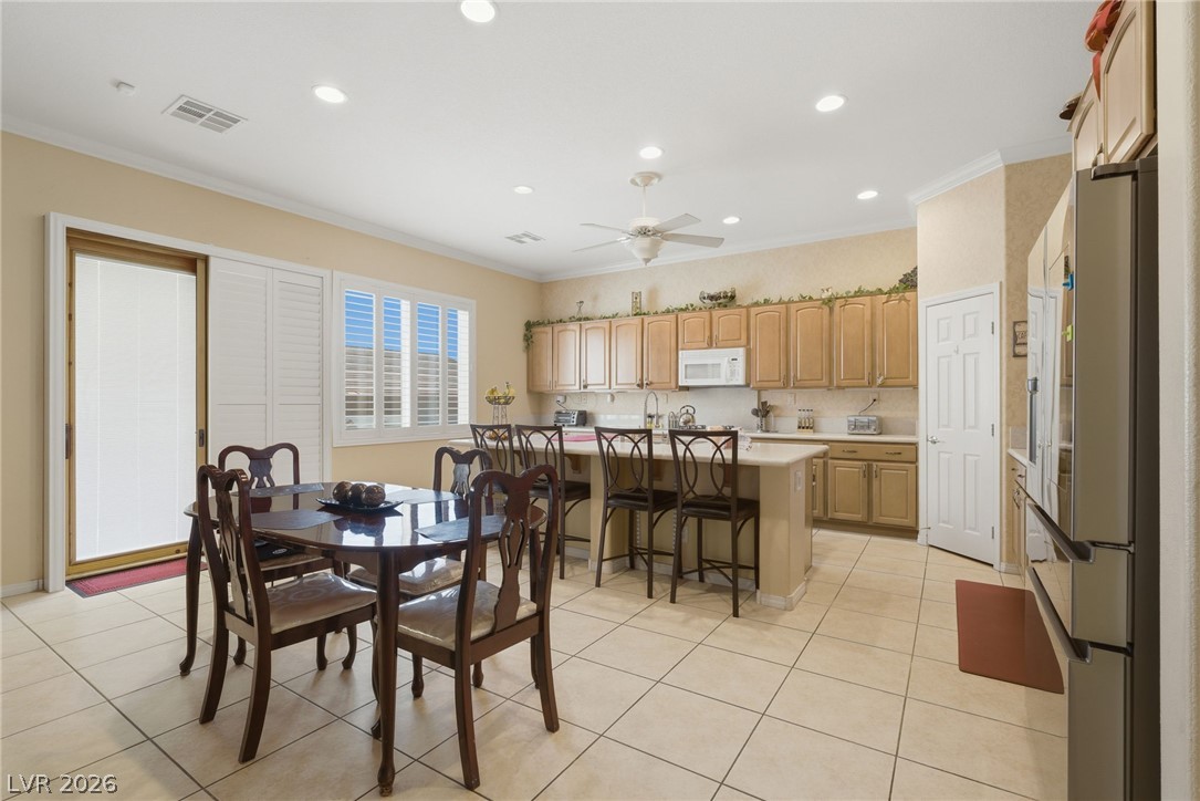 6524 Black Oaks Street Property Photo 14