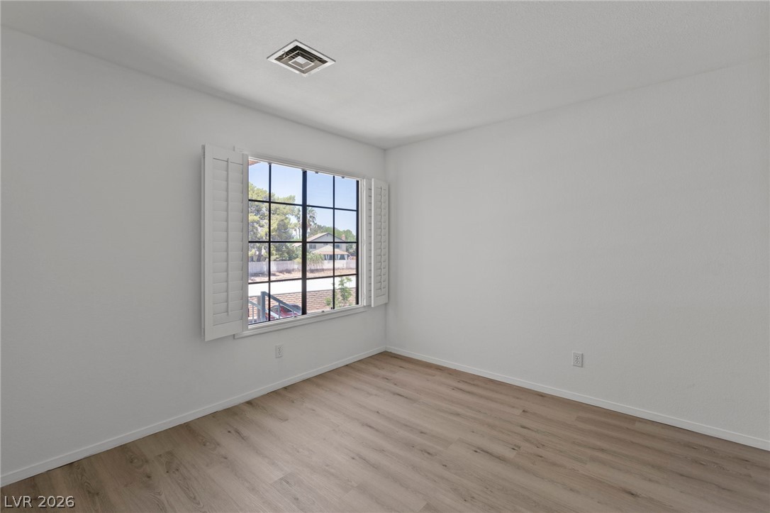4823 South Torrey Pines Drive 203 Property Photo 17