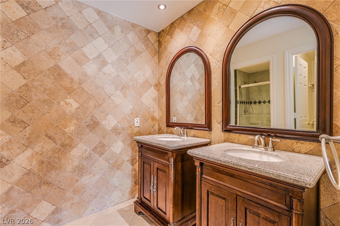 2835 Glendevon Circle Property Photo 16