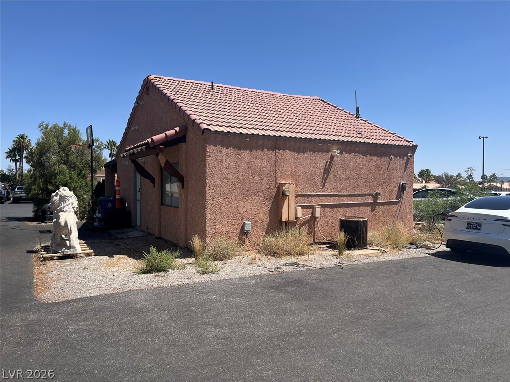 6265 West Russell Road Property Photo 11