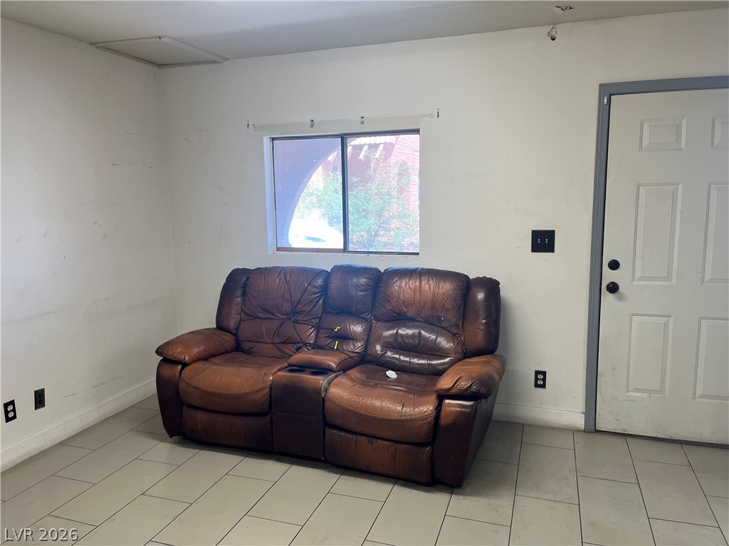 6265 West Russell Road Property Photo 15