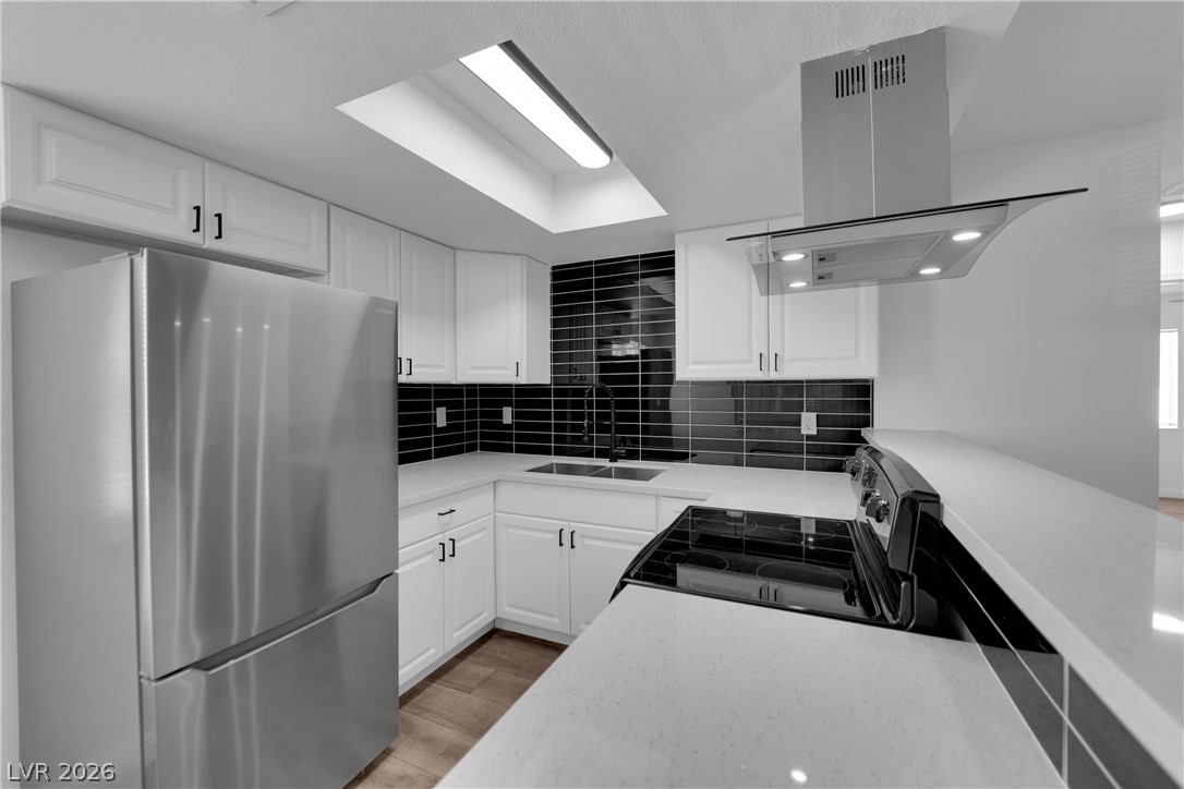 3432 Aristos Avenue C Property Photo 3