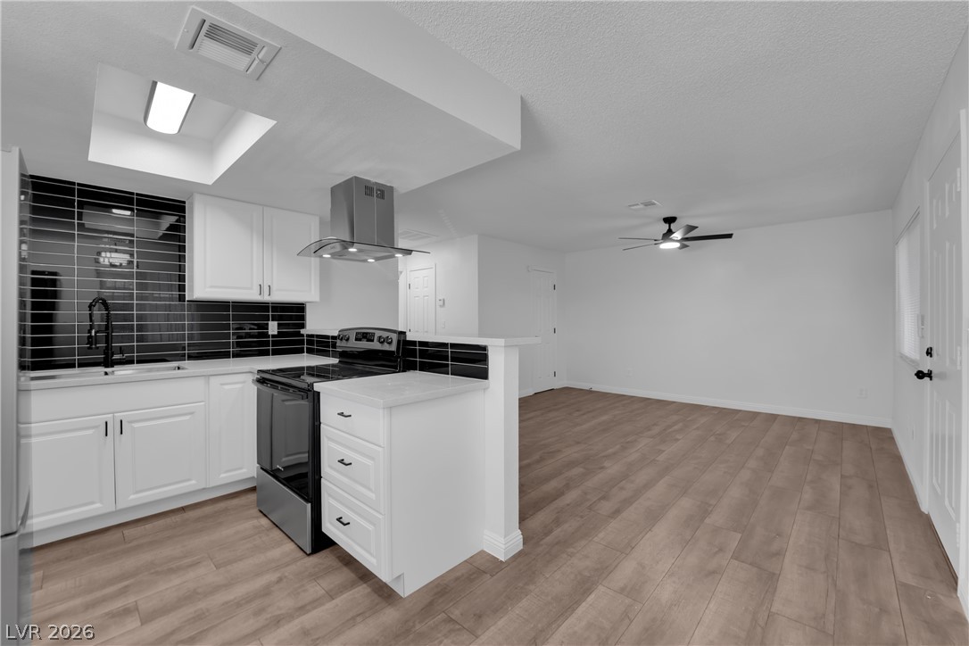 3432 Aristos Avenue C Property Photo 6