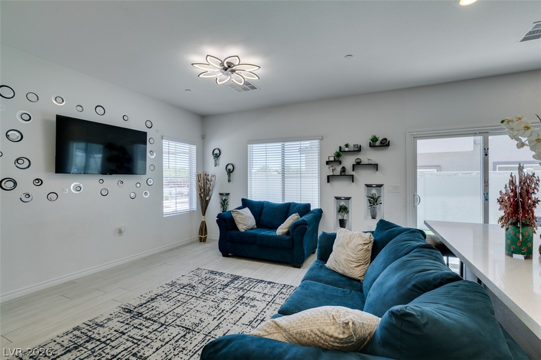7220 North Decatur Boulevard 5 Property Photo 5