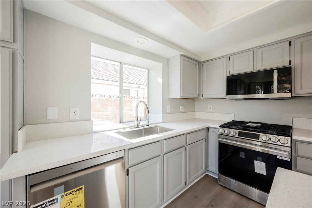 2420 Rice Flower Circle Property Photo 3