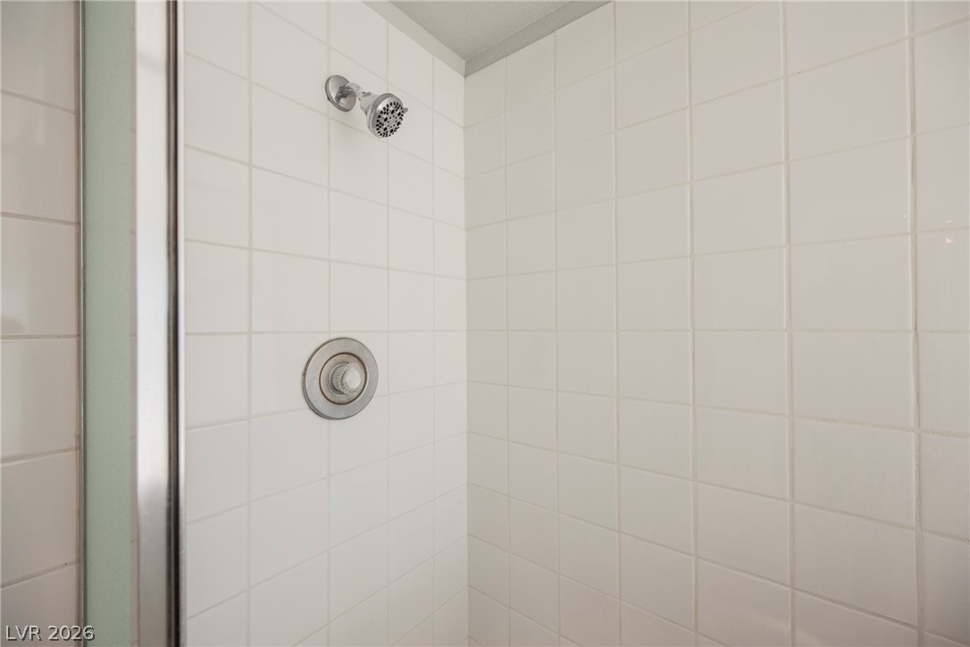 2420 Rice Flower Circle Property Photo 33