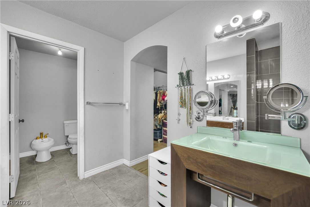 420 North Racetrack Road Property Photo 12