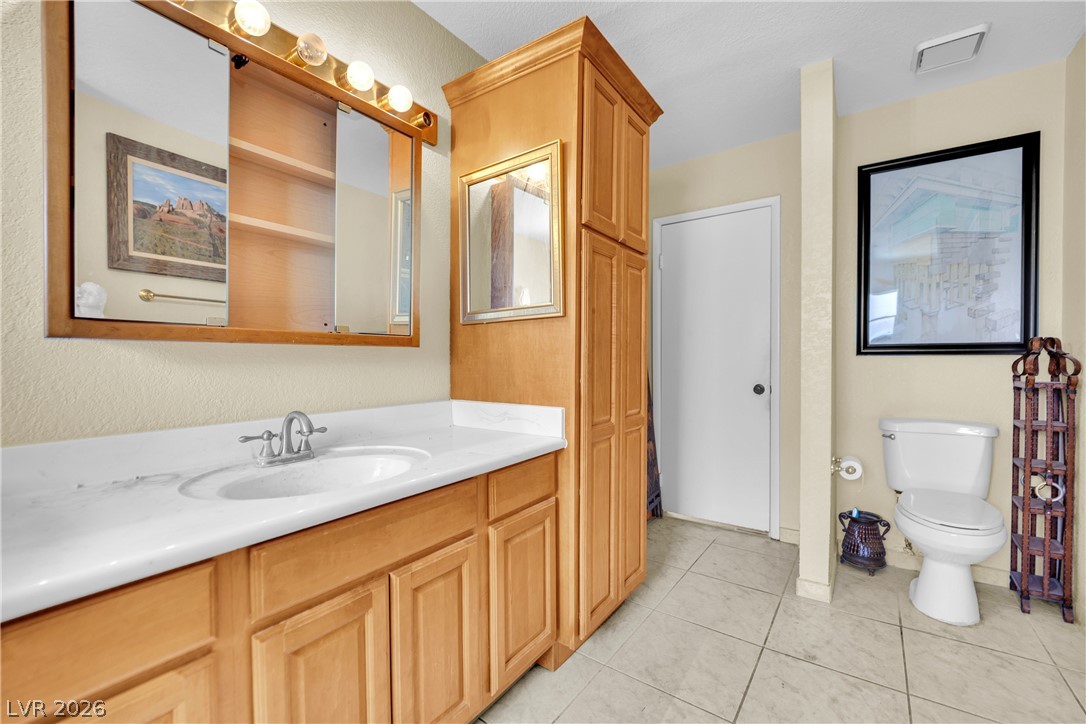 420 North Racetrack Road Property Photo 35