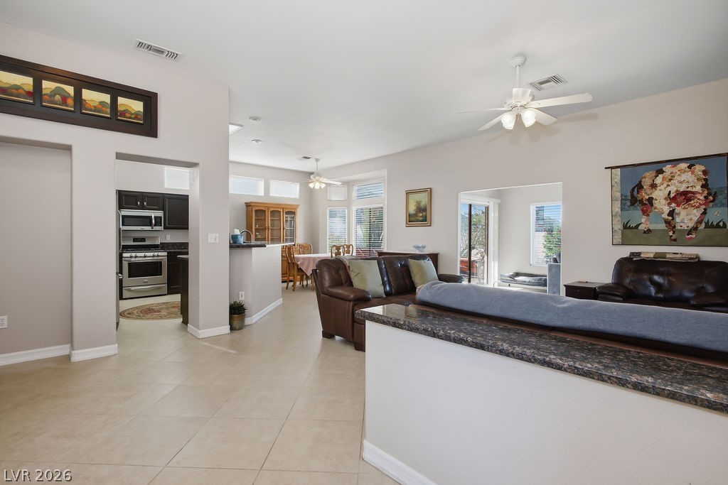 10428 Villa Ridge Drive Property Photo 4
