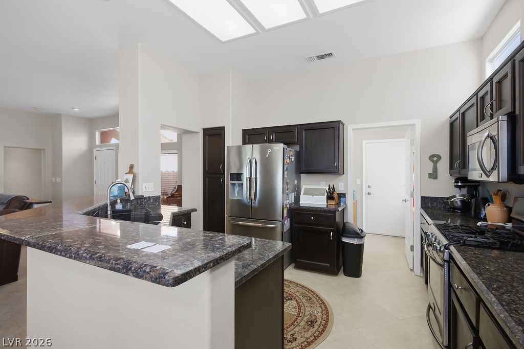 10428 Villa Ridge Drive Property Photo 10