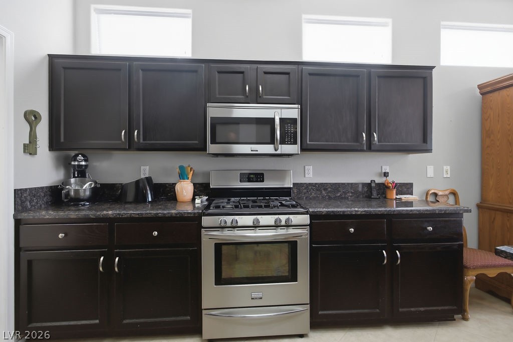 10428 Villa Ridge Drive Property Photo 12