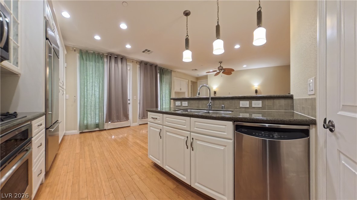 1274 Calcione Drive Property Photo 16