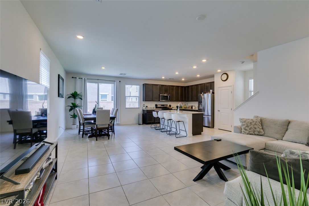 4110 Golden Fleece Avenue Property Photo 3