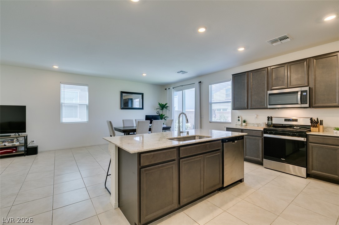 4110 Golden Fleece Avenue Property Photo 8