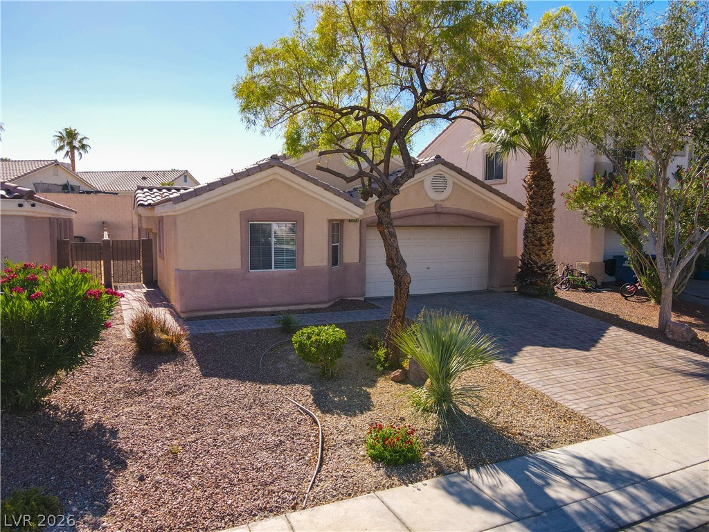 5433 Magic Mango Street Property Photo 1