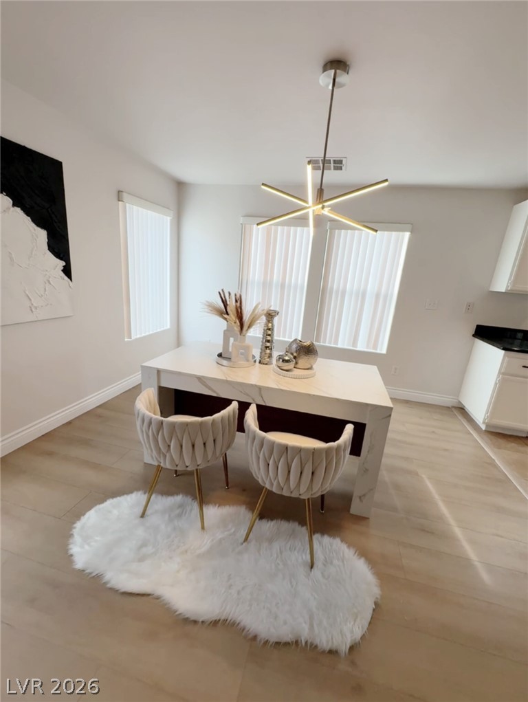 6545 Sunset Pines Street Property Photo 4