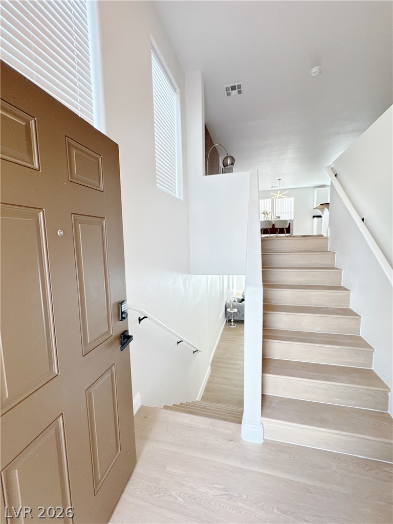 6545 Sunset Pines Street Property Photo 11