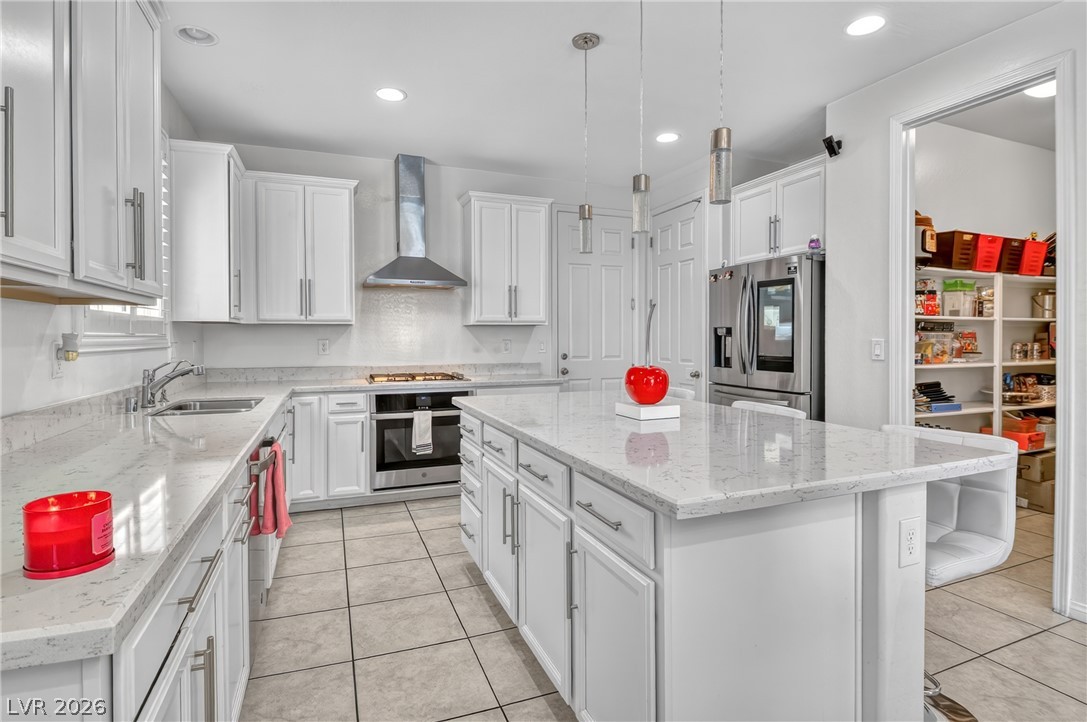 9186 Reinberg Street Property Photo 6