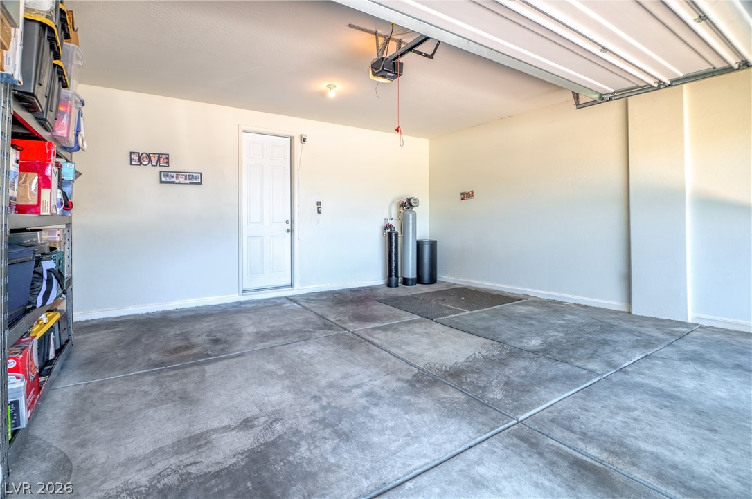 9186 Reinberg Street Property Photo 28