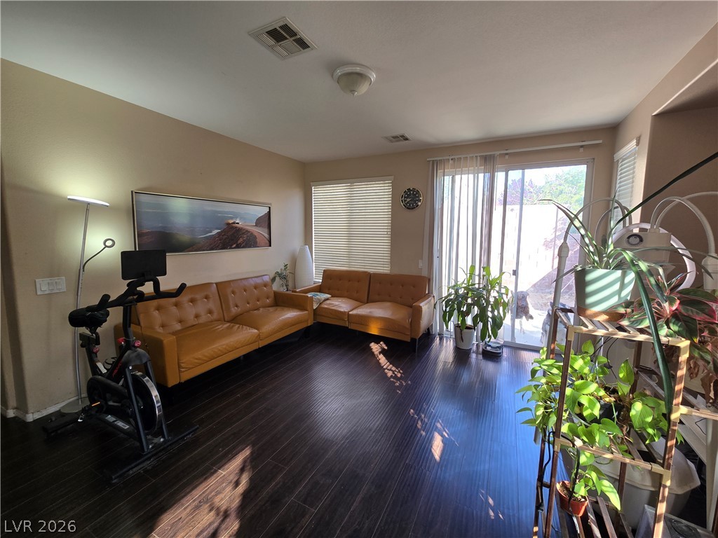 10322 Blue Claws Lane Property Photo 4