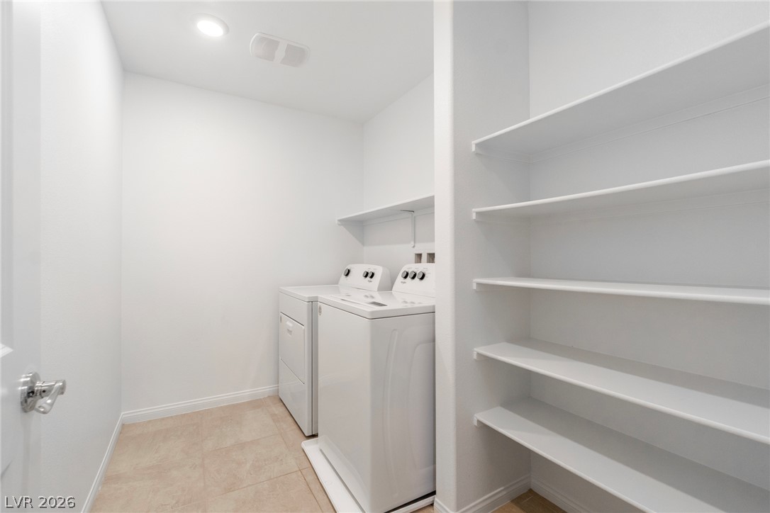 7019 Alabaster Peak Street Property Photo 45
