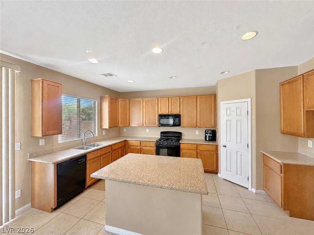 6954 Jacksboro Court Property Photo 3