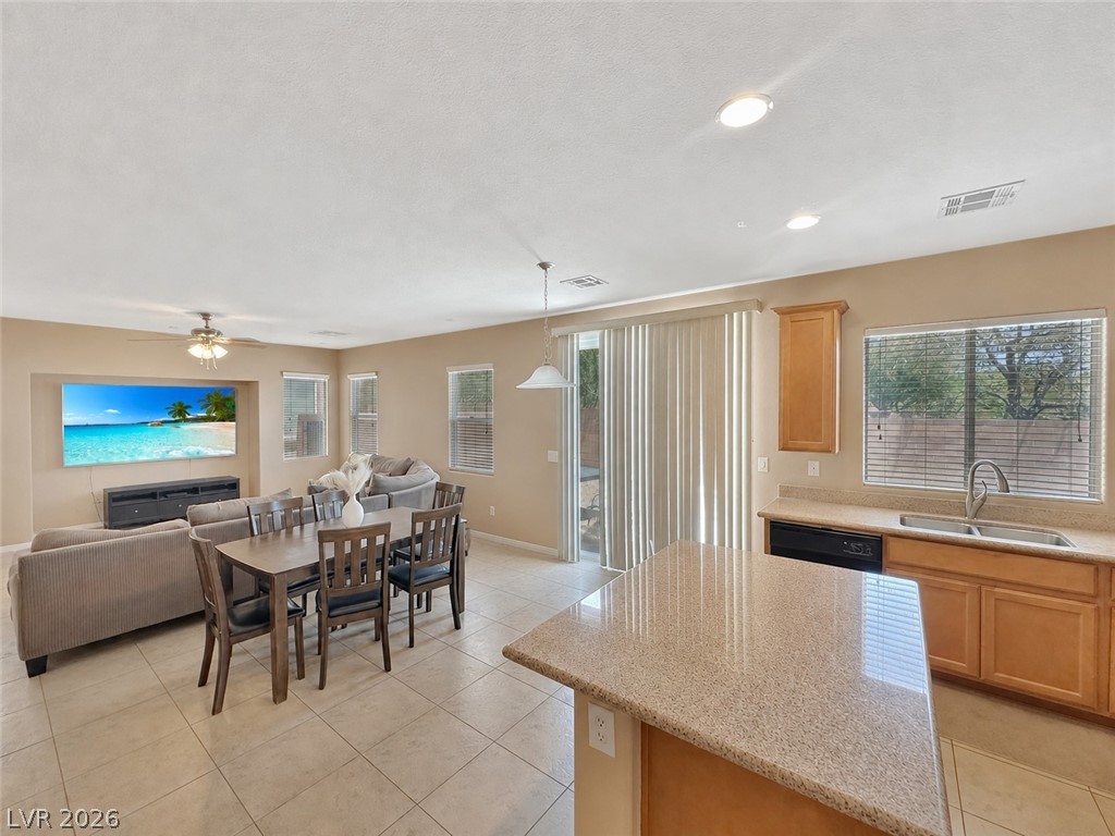 6954 Jacksboro Court Property Photo 5