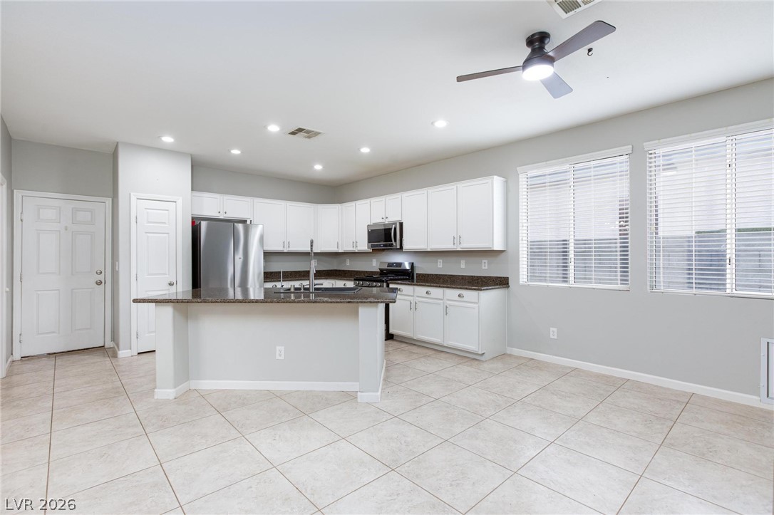 5426 Saint Bernard Court Property Photo 6