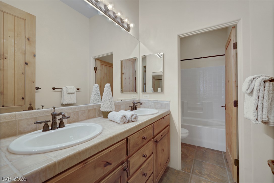 651 Du Fort Avenue Property Photo 58