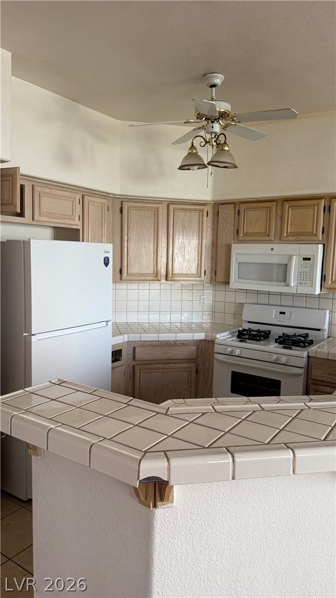 5225 West Reno Avenue 127 Property Photo 8
