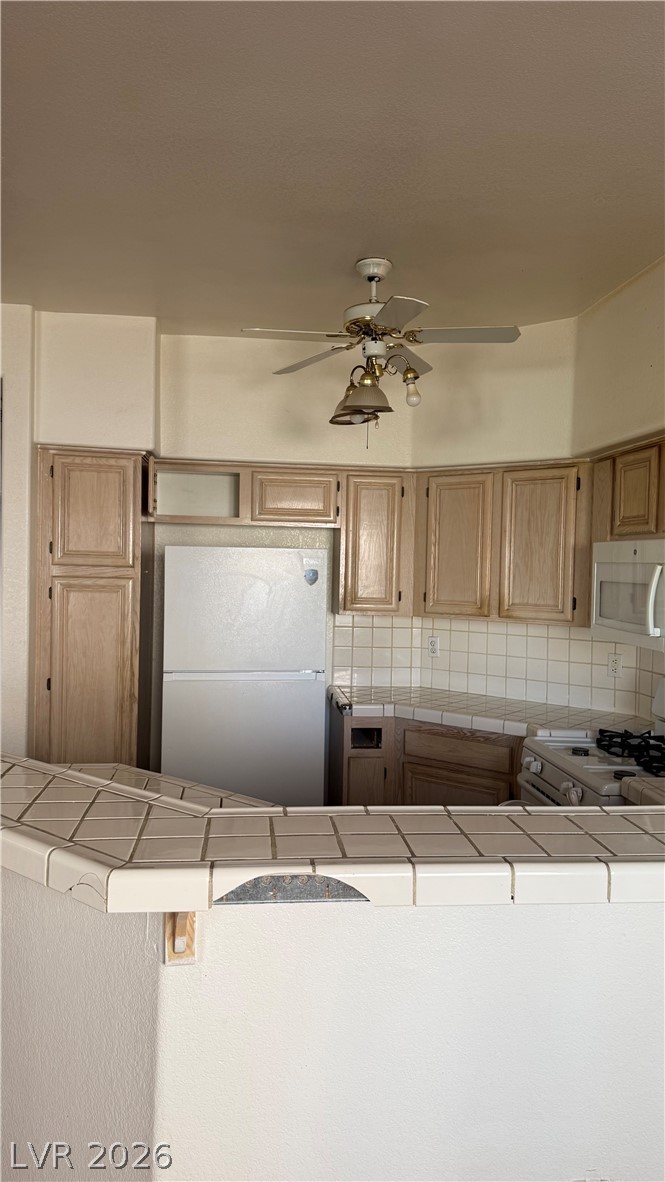 5225 West Reno Avenue 127 Property Photo 9