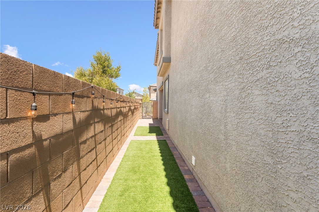 8030 Mercury Skye Street Property Photo 40
