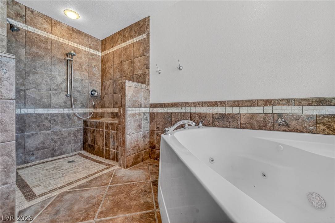1531 Bridger Street Property Photo 6