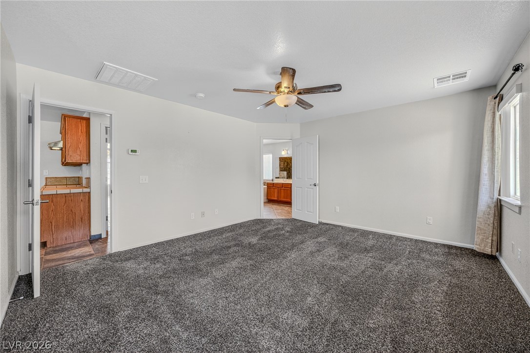 1531 Bridger Street Property Photo 13
