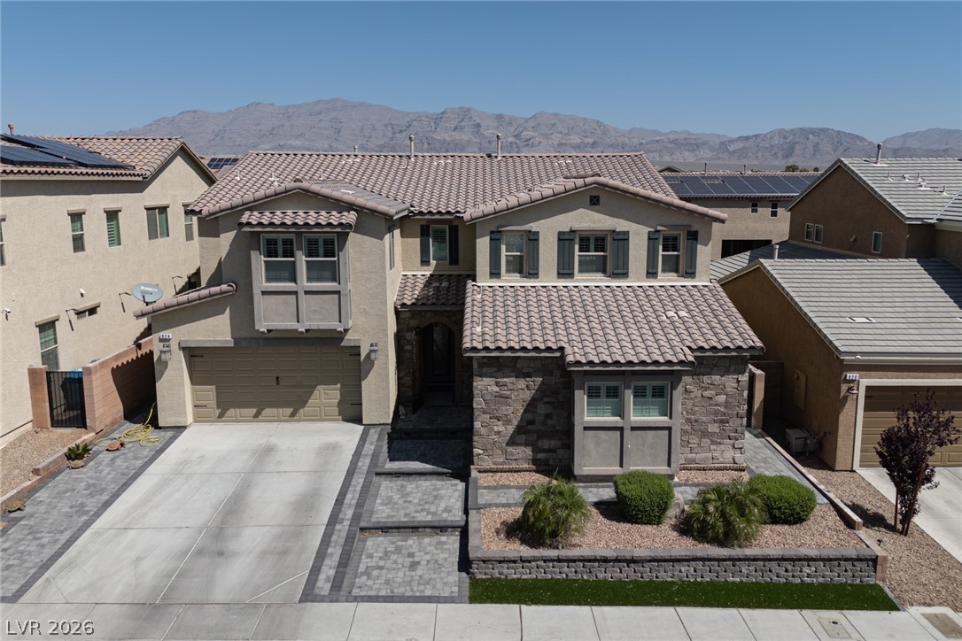 824 Claystone Ridge Avenue Property Photo
