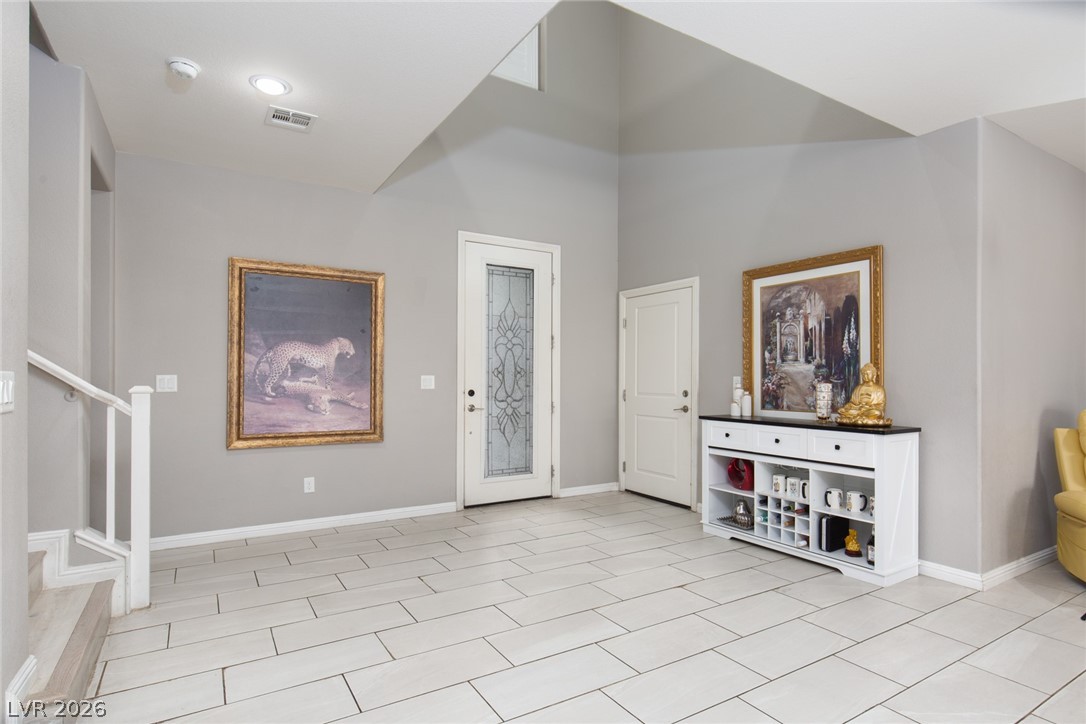 824 Claystone Ridge Avenue Property Photo 17