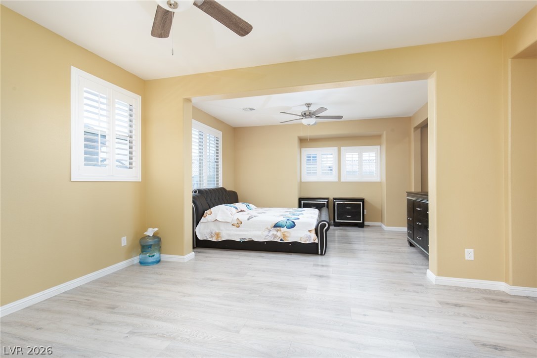824 Claystone Ridge Avenue Property Photo 19
