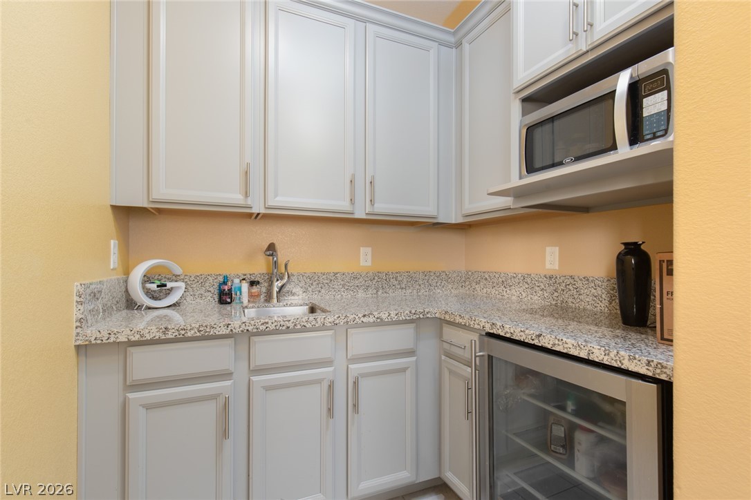 824 Claystone Ridge Avenue Property Photo 21