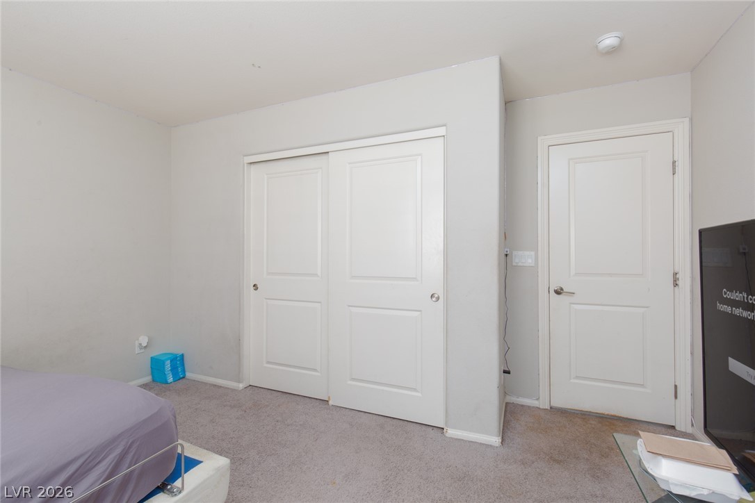 824 Claystone Ridge Avenue Property Photo 32