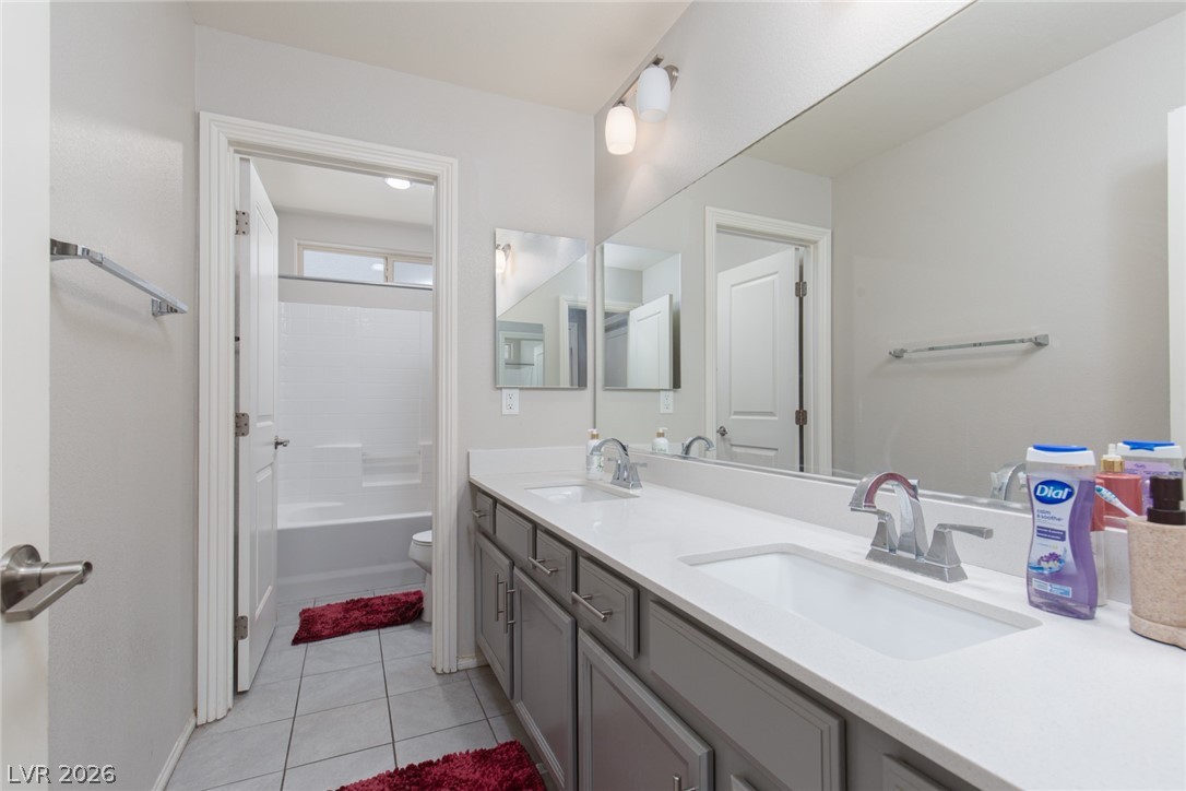 824 Claystone Ridge Avenue Property Photo 40