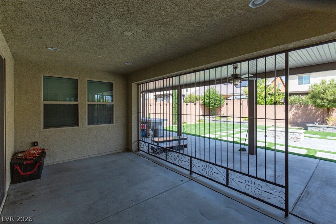 824 Claystone Ridge Avenue Property Photo 42